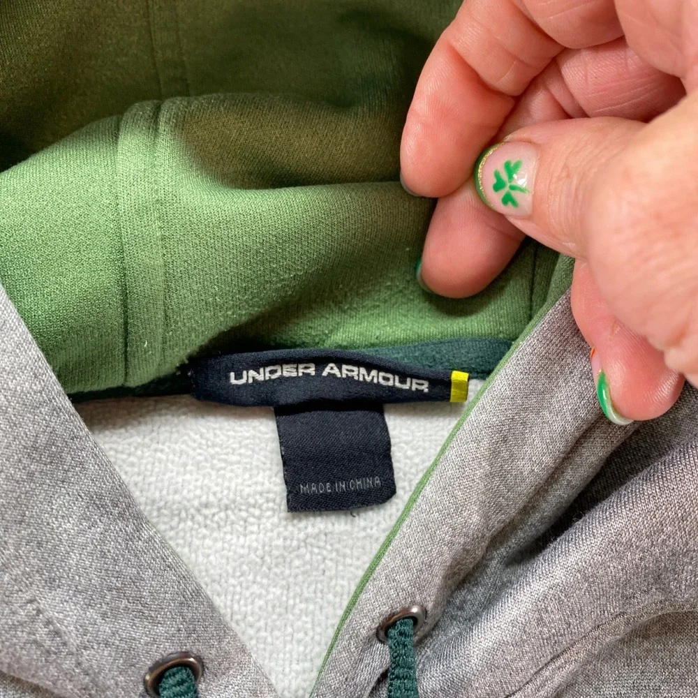 Under Armour Hoodie Mens Medium Gray Green Logo Pullover‎ Fleece Sweatshirt